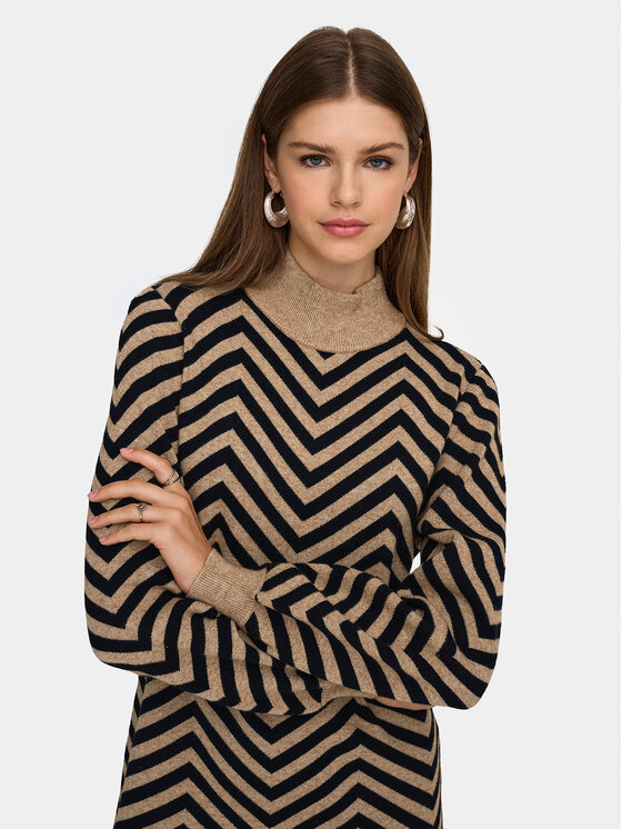 ONLY ONLY Vestito di maglia Julia 15366284 Marrone Regular Fit