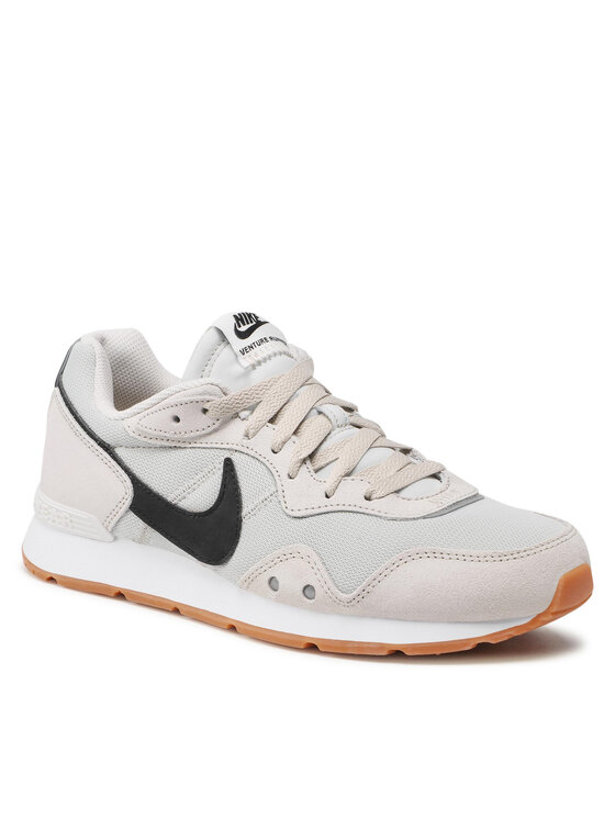 Nike Nike Сникърси Venture Runner CK2944 011 Бежов