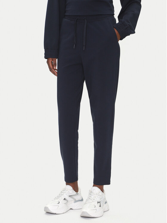 EA7 Emporio Armani EA7 Emporio Armani Tepláková souprava 7W000122 AF12502 UB102 Tmavomodrá Regular Fit
