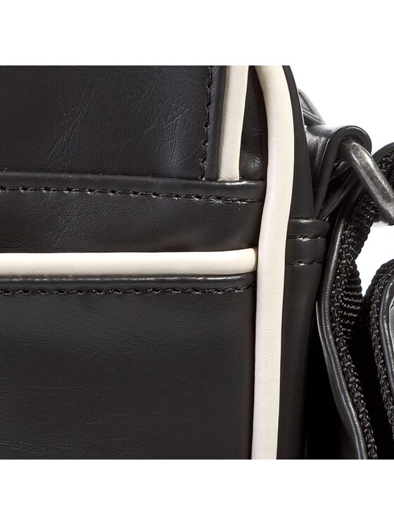 Converse flap bag online