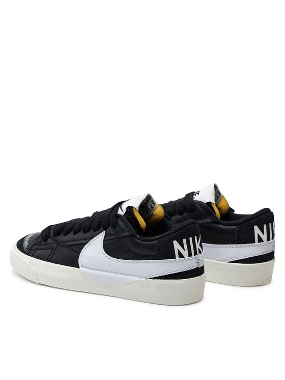 Nike Nike Sneakersy Blazer Low '77 Jumbo FD9858 001 Czarny