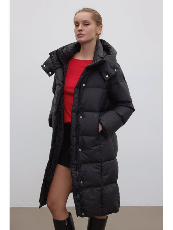 Estro Estro Μπουφάν πουπουλένιο ER00118489 Μαύρο Loose Fit