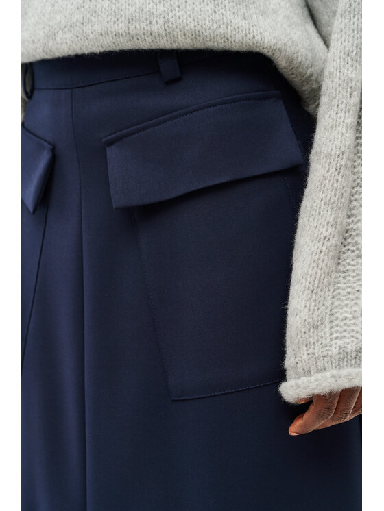 blue shadow blue shadow Spódnica trapezowa Spódnica midi z kieszeniami Kimbra Dark Navy - 44 Granatowy Regular Fit