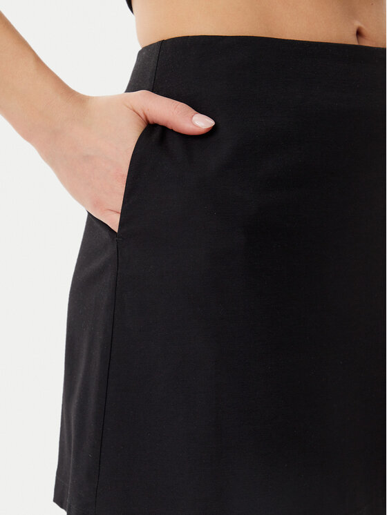 Calvin Klein Jeans Calvin Klein Jeans Spódnica mini J20J225328 Czarny Regular Fit