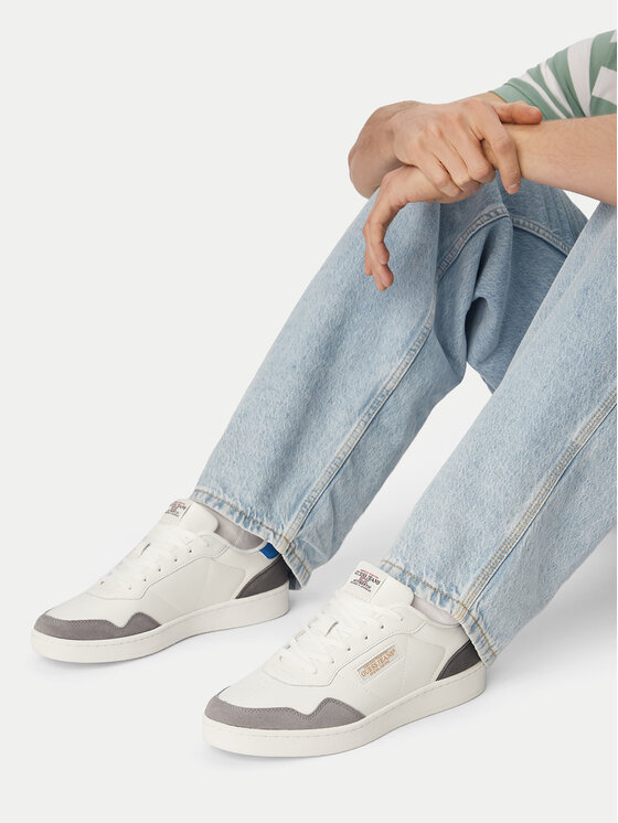 Guess Jeans Guess Jeans Sportcipők CWBEO-LUNARI-01 WE Fehér