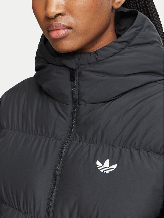 adidas adidas Зимова куртка Hooded Padded Jacket KT4236 Чорний Regular Fit