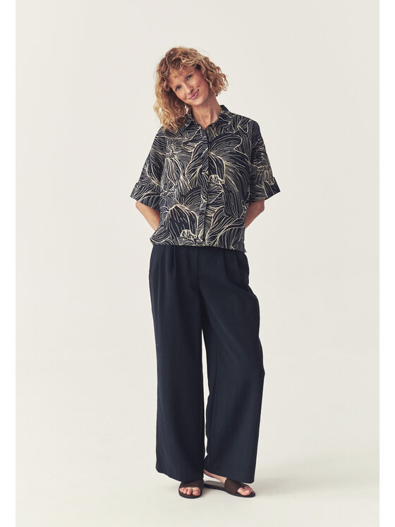 TATUUM TATUUM Košile MERA Tmavomodrá Loose Fit
