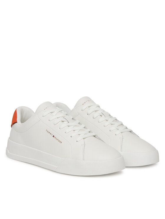 Tommy Hilfiger Tommy Hilfiger Sneakersy FM0FM05367 Biały