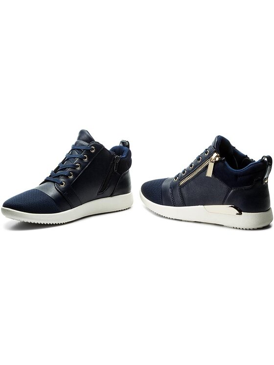 Aldo naven sales