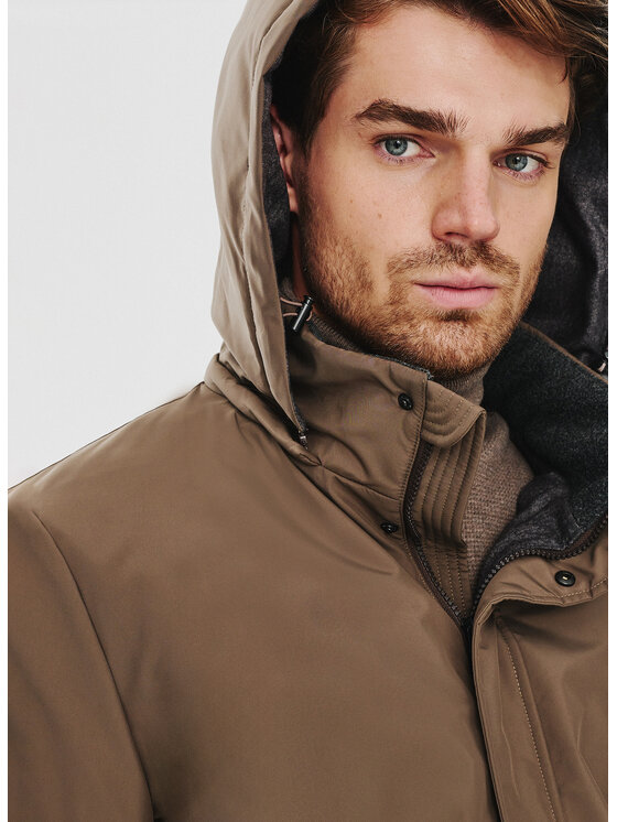 Pako Lorente Pako Lorente Kurtka puchowa P24WF-5X-005 Brązowy Classic Fit