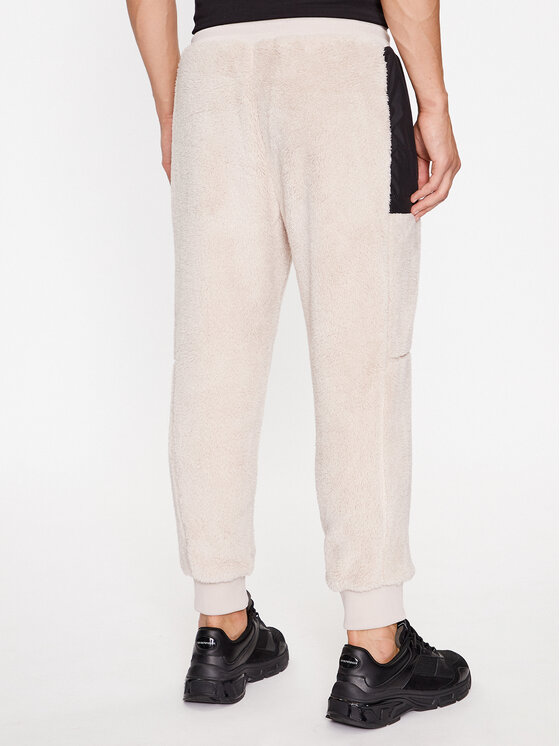 EA7 Emporio Armani EA7 Emporio Armani Donji dio trenerke 6RPP82 PJSFZ 1716 Srebrna Regular Fit