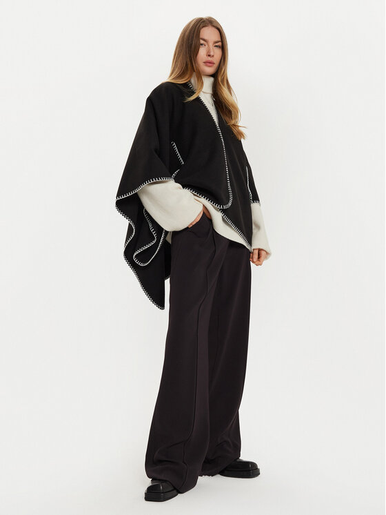 Pieces Pieces Poncho Nadja 17152351 Schwarz Relaxed Fit