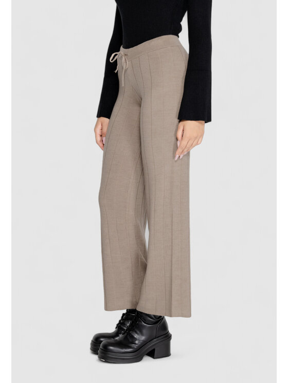 ONLY ONLY Pantaloni da donna ONLTESS MW PANT KNT Beige Regular Fit