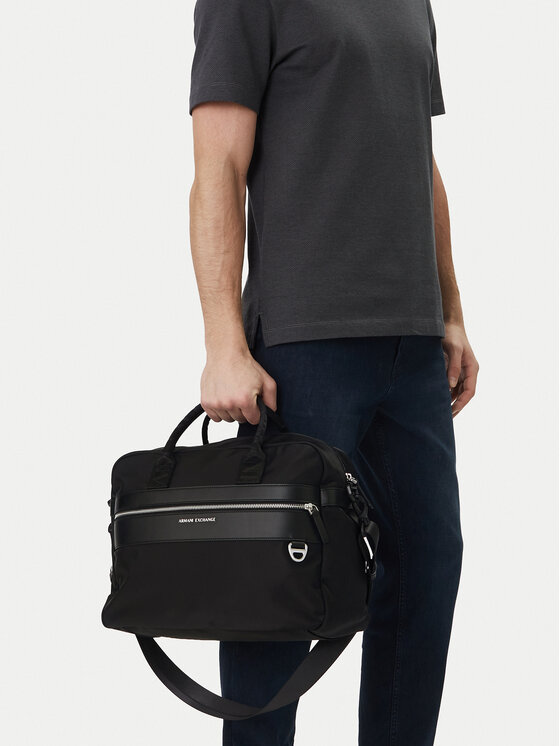 Armani Exchange Armani Exchange Brašna na notebook XM002536 AF22538 MC105 Černá