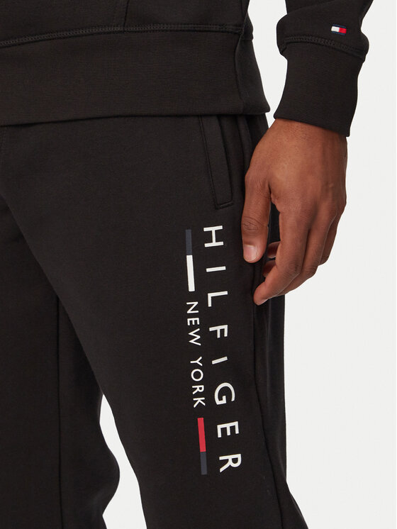 Tommy Hilfiger Tommy Hilfiger Komplet dresowy MW0MW29730 Czarny Regular Fit