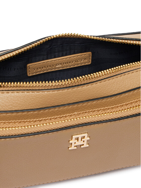 Tommy Hilfiger Tommy Hilfiger Ročna torba Th Daily Camera Bag AW0AW18377 Rjava
