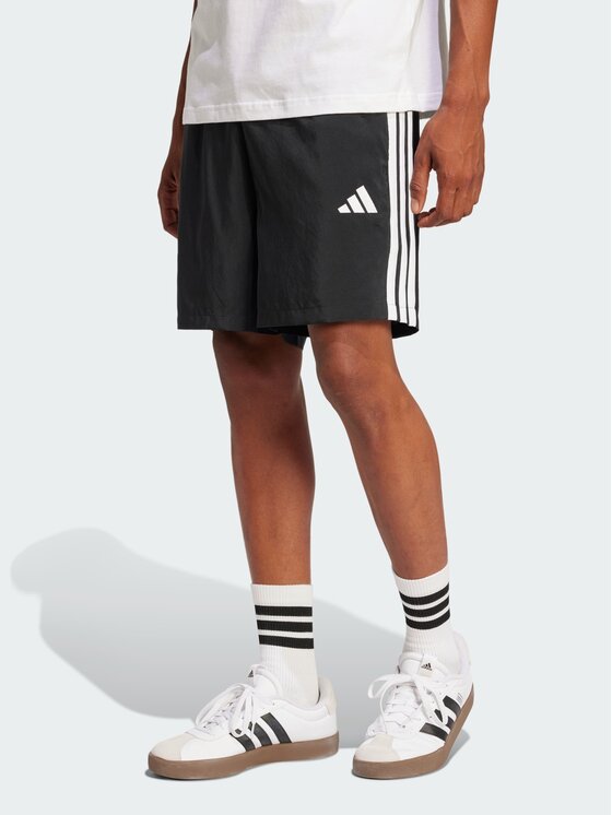 adidas adidas Szorty sportowe Essentials 3-Stripes JW1911 Czarny Regular Fit
