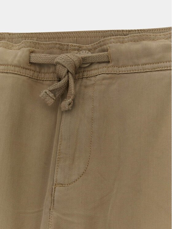 Guess Guess Παντελόνι υφασμάτινο 164073 Μπεζ Regular Fit