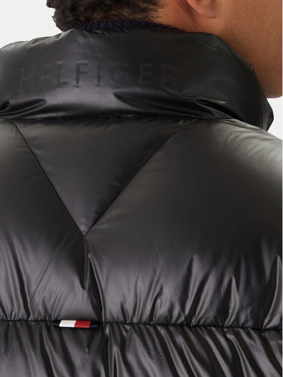 Tommy Hilfiger Tommy Hilfiger Pūkinė striukė MW0MW40617 Juoda Regular Fit
