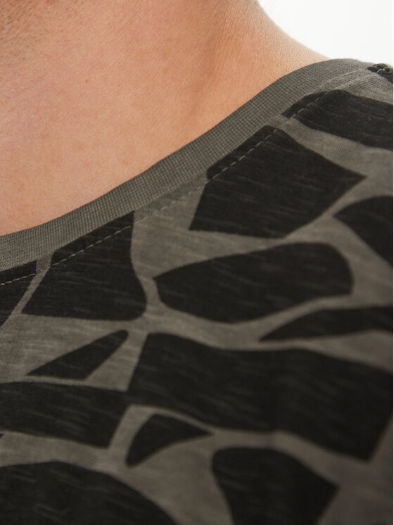 INDICODE INDICODE T-Shirt Avarua 41-102 Černá Regular Fit