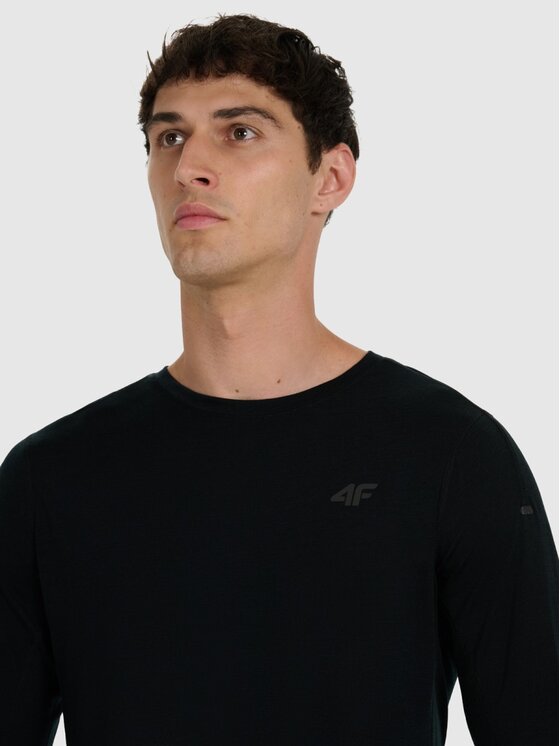 4F 4F Funkční tričko 4FWAW25TFLOM430-20S Černá Regular Fit