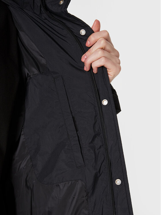 Outhorn Outhorn Zimné bundy TDJAF015 Čierna Relaxed Fit
