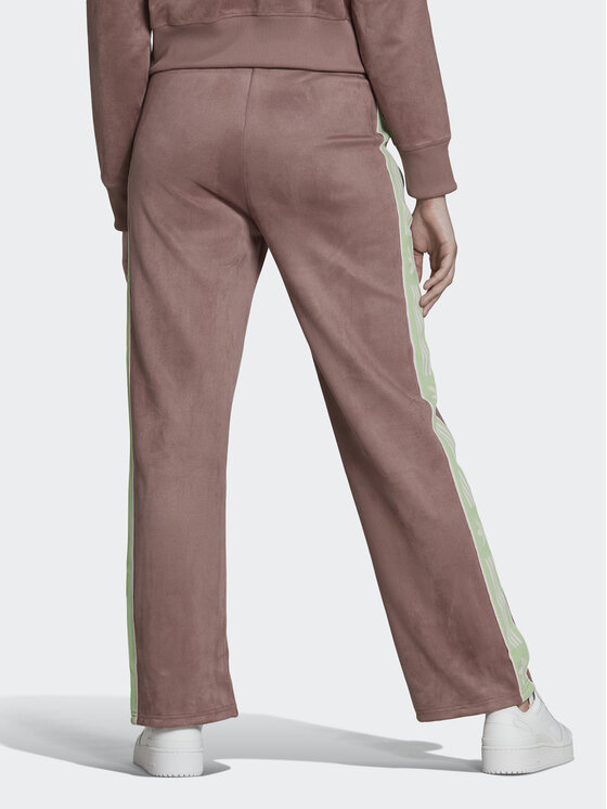 adidas adidas Spodnie dresowe HM1518 Brązowy Regular Fit