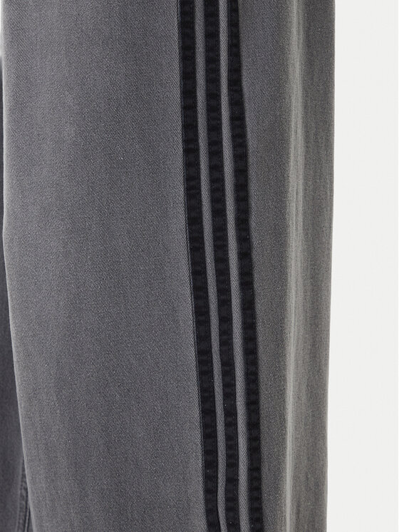 adidas adidas Džínsy adicolor Denim Adilenium JV7455 Sivá Wide Leg
