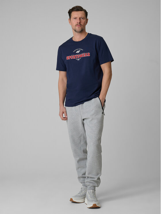 4F 4F T-Shirt SPORTS CLUB Granatowy Regular Fit