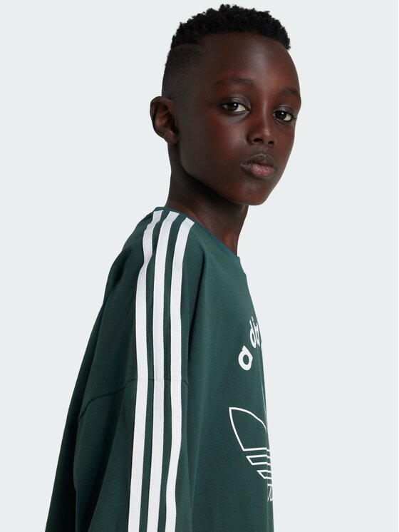adidas adidas T-Shirt 136767 Zielony ciemny Loose Fit