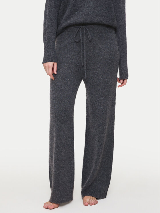 Triumph Spodnie materiałowe Amourette Cozy 10225058 Szary Regular Fit