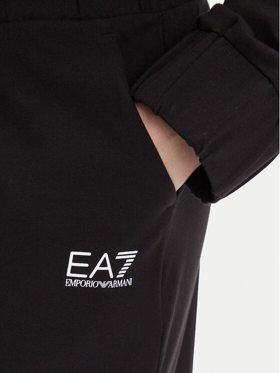 EA7 Emporio Armani EA7 Emporio Armani Tepláková souprava 7W000118 AF13135 UC001 Černá Regular Fit