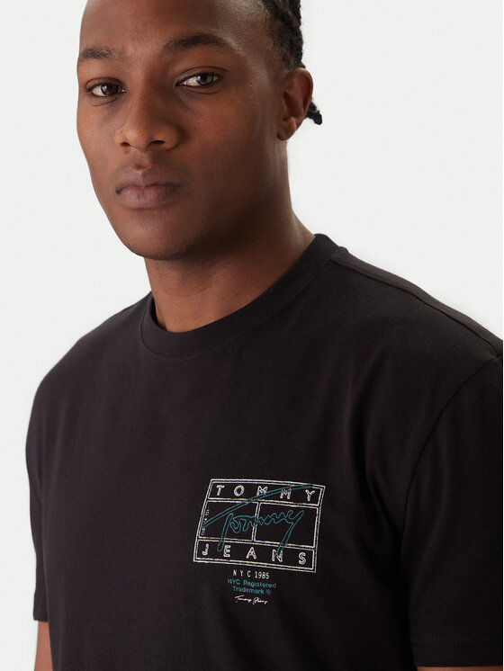 Tommy Jeans Tommy Jeans T-shirt Sign Spray DM0DM22319 Nero Regular Fit