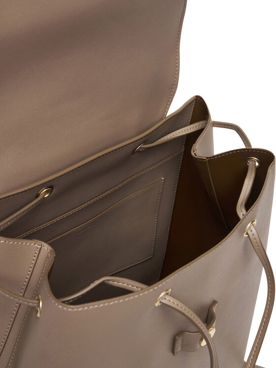 Calvin Klein Calvin Klein Ruksak Foil Logo Large Flap Backpack LV04F3505G Hnedá