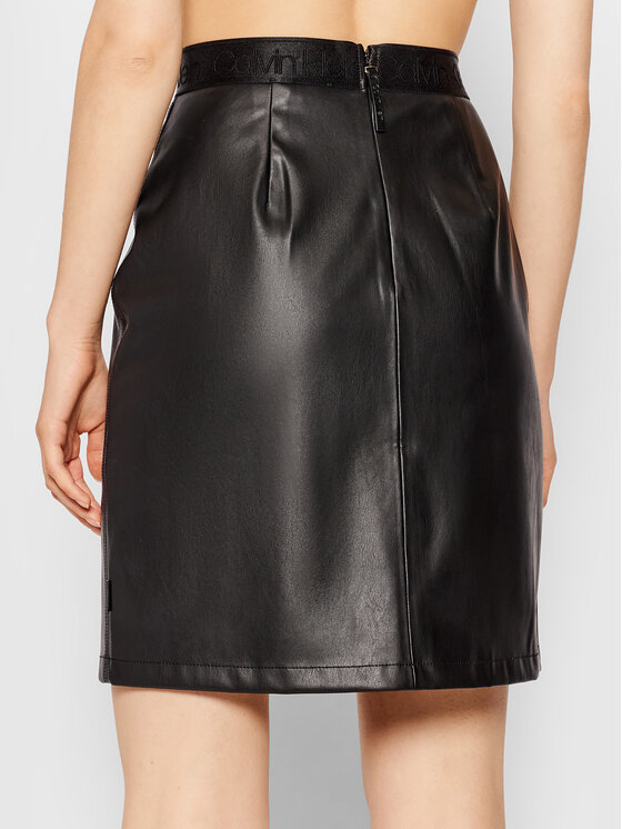 Gonna in similpelle Pu K20K203118 Nero Regular Fit...