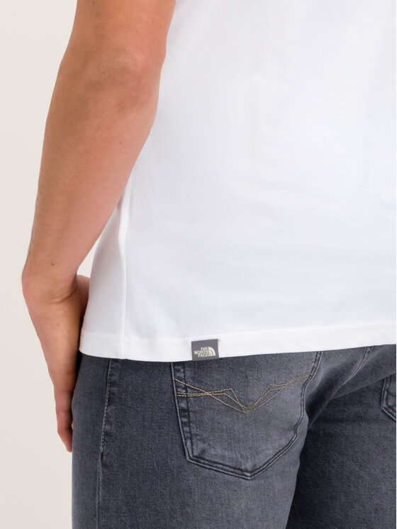 The North Face The North Face T-Shirt Simple Dome NF0A2TX5 Λευκό Regular Fit
