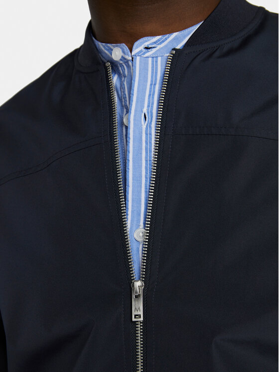 Matinique Matinique Μπόμπερ μπουφάν 30205869 Σκούρο μπλε Regular Fit