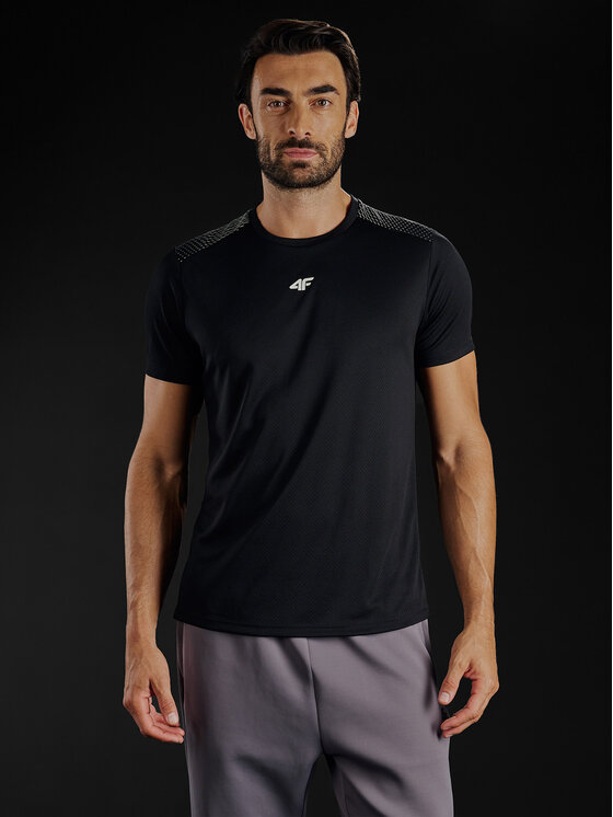 4F 4F Koszulka techniczna GOLDEN WARRIOR Czarny Regular Fit
