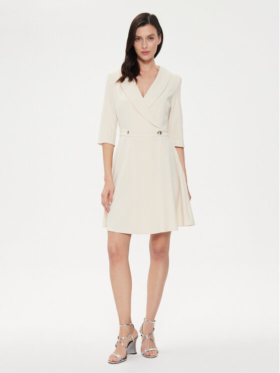 Rinascimento Rinascimento Koktejlové šaty CFC0118280003 Écru Regular Fit