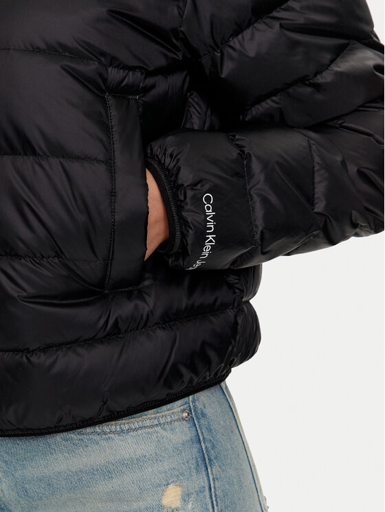 Calvin Klein Jeans Calvin Klein Jeans Μπουφάν πουπουλένιο J20J222585 Μαύρο Regular Fit