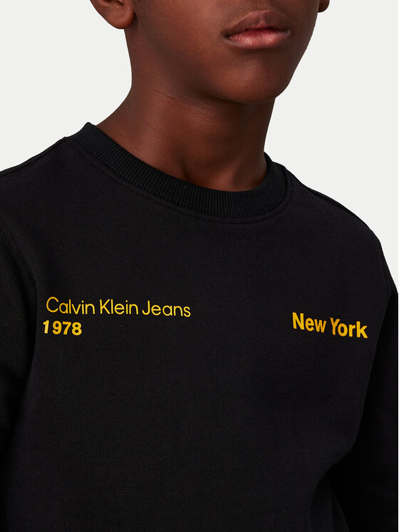Calvin Klein Jeans Calvin Klein Jeans Bluza Terry Graphic Cn IB0IB02212 Czarny Regular Fit