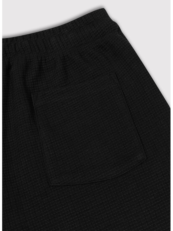 Pako Lorente Pako Lorente Szorty materiałowe P26SF-WS-013 Czarny Classic Fit