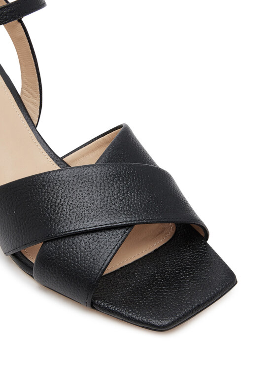 Aigner Aigner Sandali Hannah 12A 1251100 Črna