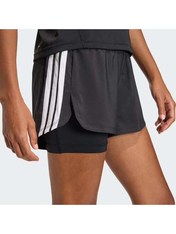 adidas adidas Sportske kratke hlače Pacer Workout Woven 2in1 KD9742 Crna Regular Fit