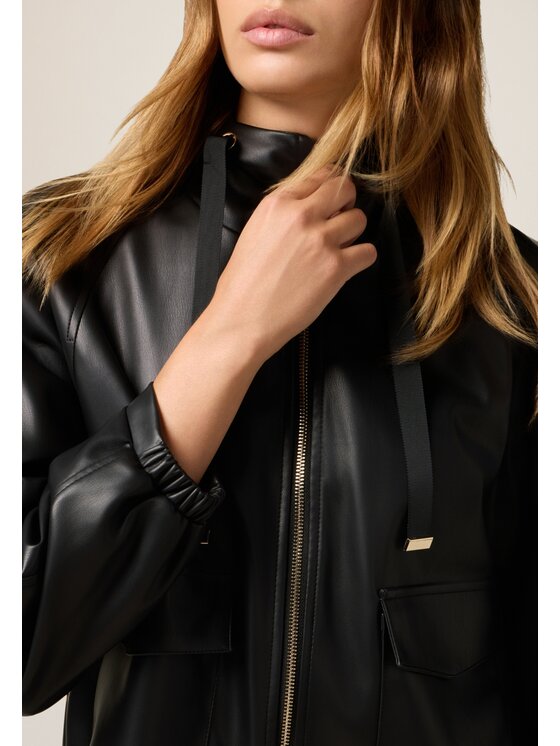 Oltre Oltre Giacca in similpelle R326J000278N033 Nero Over Fit