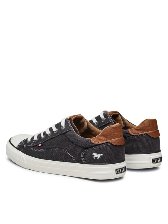 Mustang Mustang Sneakers aus Stoff 4180-303-9 Grau