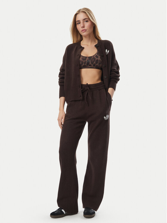 adidas adidas Dressipüksid Essentials IA4437 Pruun Loose Fit