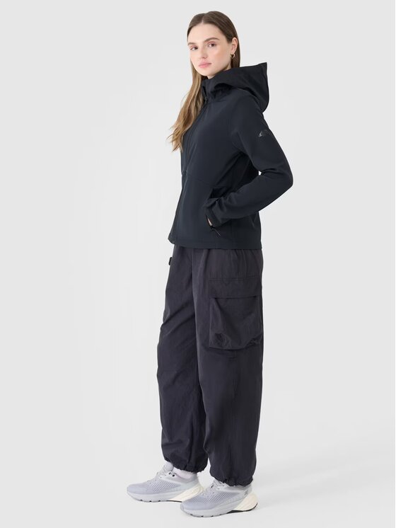 4F 4F Kurtka softshell 4FWSS25TSOFF320-20S Czarny Regular Fit