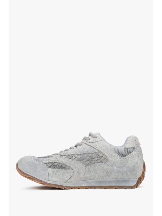 Estro Estro Sneakersy ER00117896 Sivá