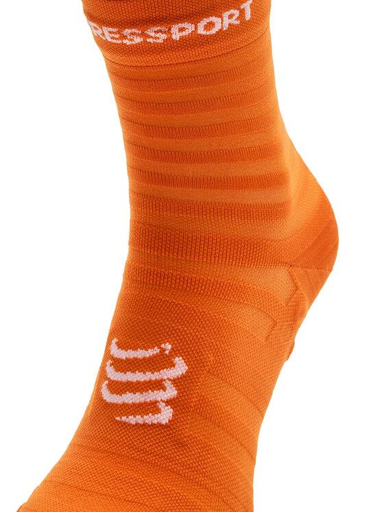 Compressport Compressport Дълги чорапи Pro Racing Socks V4.0 Ultralight Run High XU00050B Червен